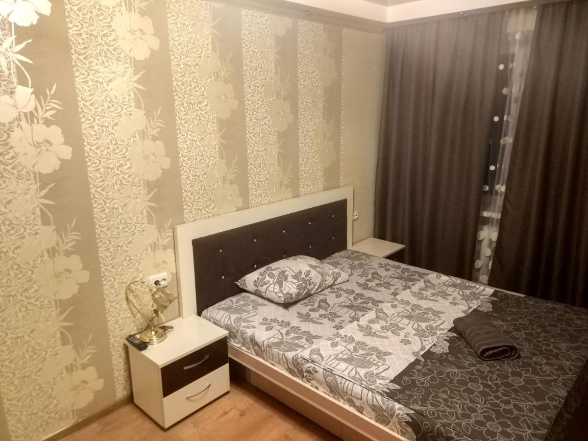 Apartment 2Bedrooms On Stalevarov Near State Medical University Zaporizhia ภายนอก รูปภาพ